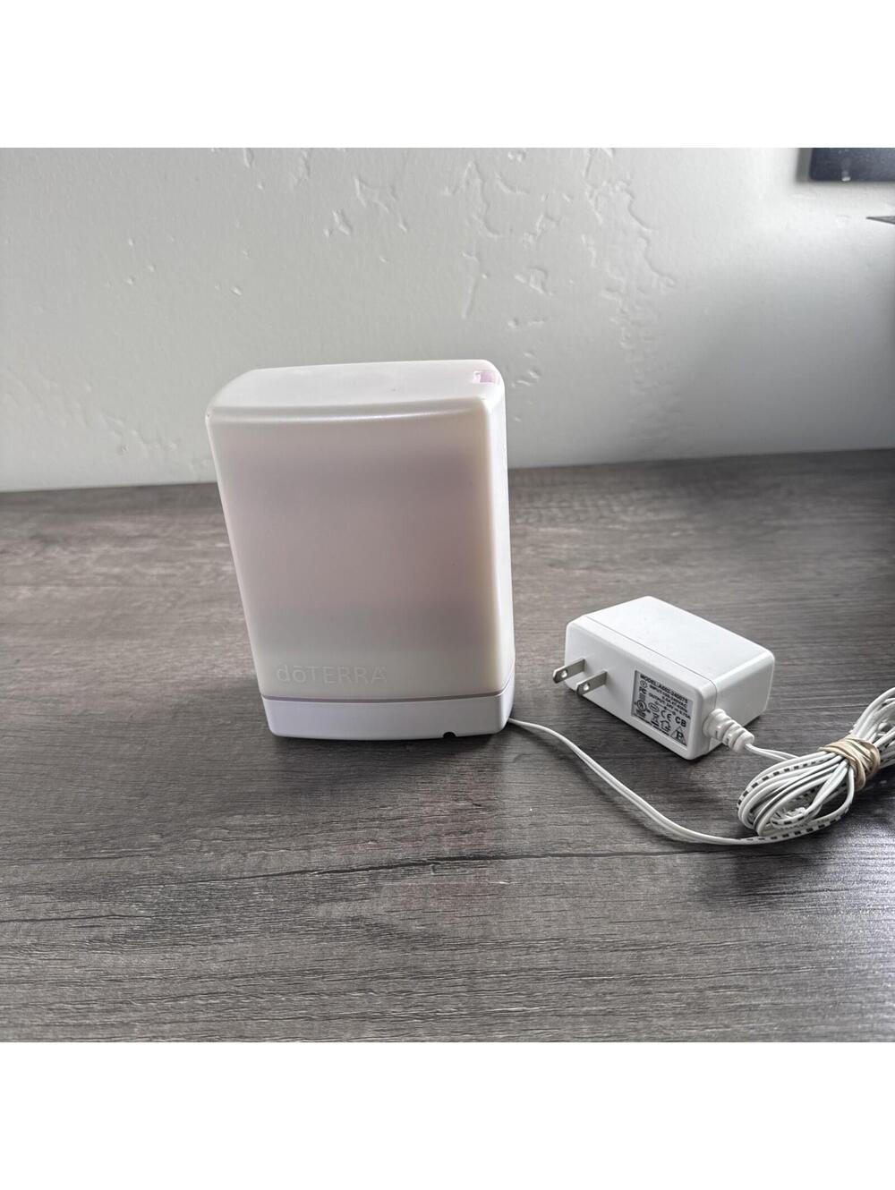 doTERRA Aroma Lite Essential Oil Diffuser wtih LED Night Light